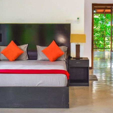 Hotel Aqua Exotica Wellness Retreat Gampola Exterior foto