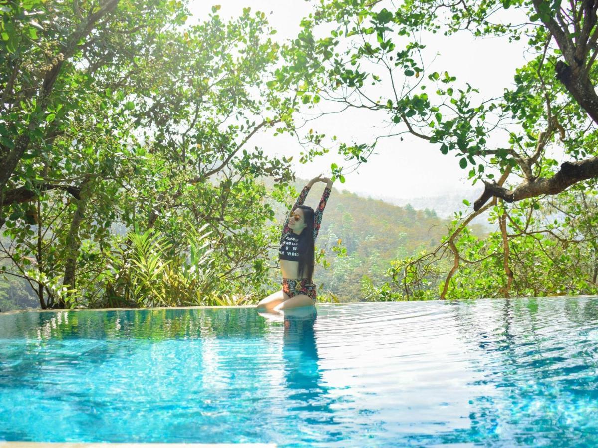 Hotel Aqua Exotica Wellness Retreat Gampola Exterior foto