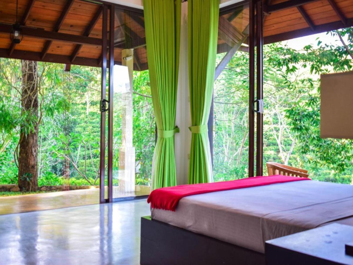 Hotel Aqua Exotica Wellness Retreat Gampola Exterior foto